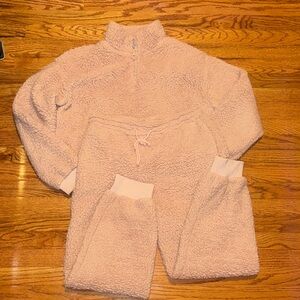 Pink sherpa matching set